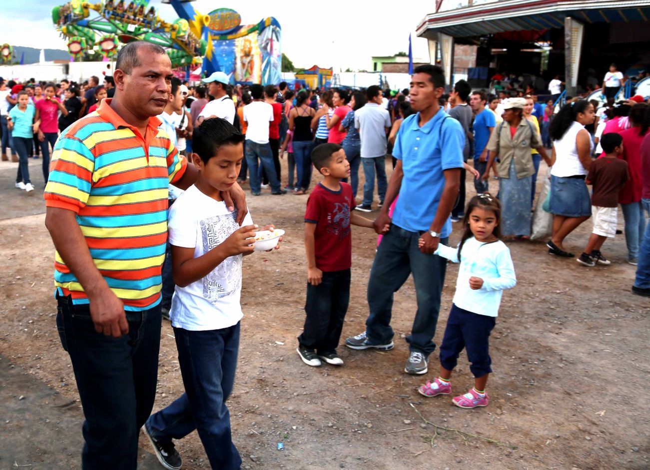 Parque de la Niñez Feliz en Estelí (13 Noviembre 2013)