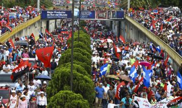 Nicaragua clama Paz, Vida y Justicia en caminatas multitudinarias para demandar castigo para los terroristas golpistas