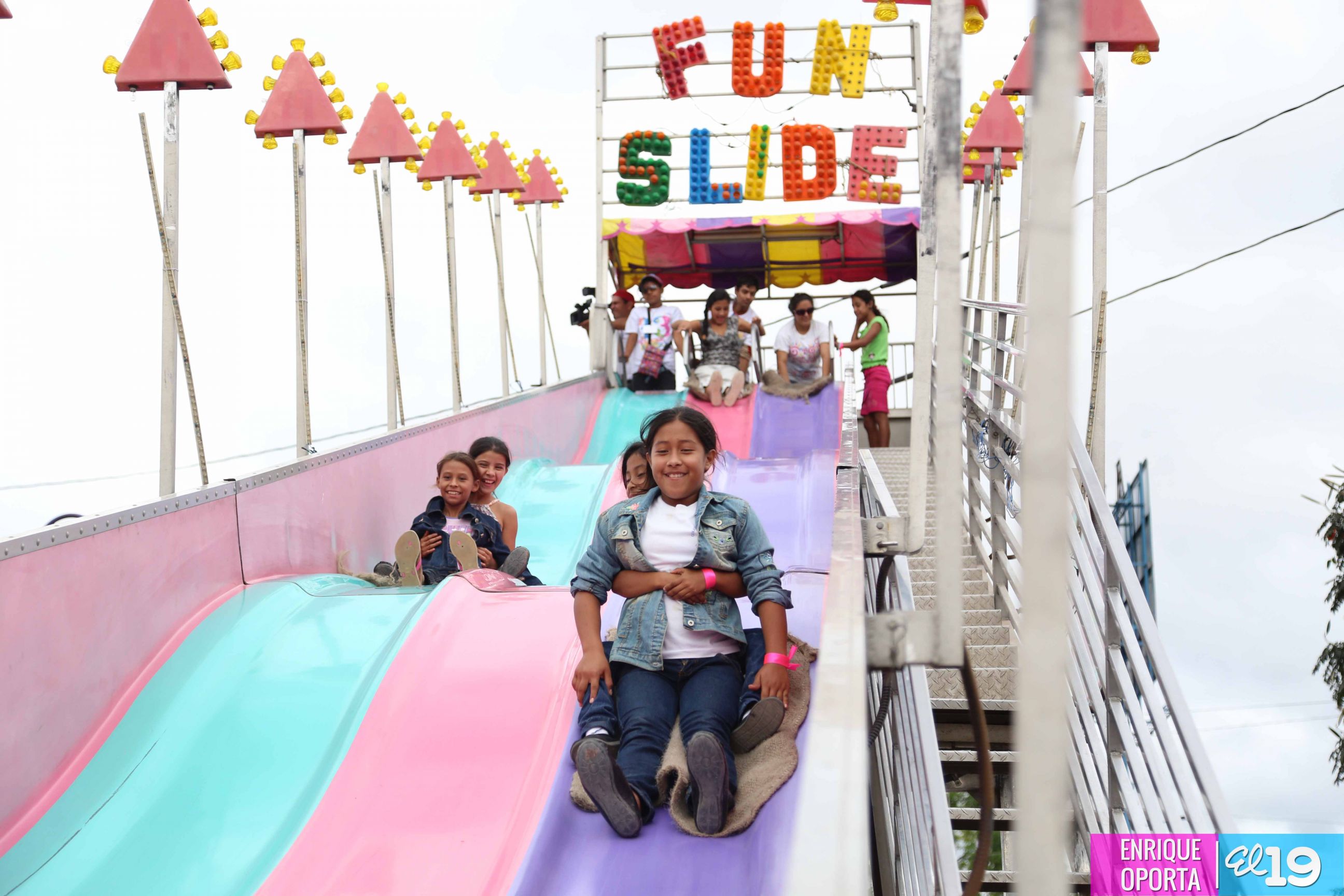Niñez continúa divirtiéndose en Parque de la Niñez Feliz