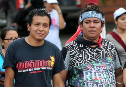 ¡Nicaragüenses caminan por la paz con fe y esperanza!