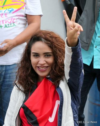 ¡Nicaragüenses caminan por la paz con fe y esperanza!