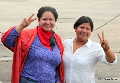 ¡Nicaragüenses caminan por la paz con fe y esperanza!