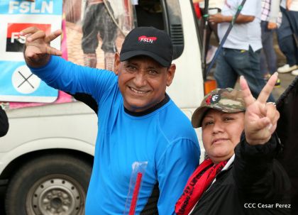 ¡Nicaragüenses caminan por la paz con fe y esperanza!