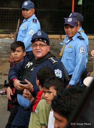 ¡Nicaragüenses caminan por la paz con fe y esperanza!