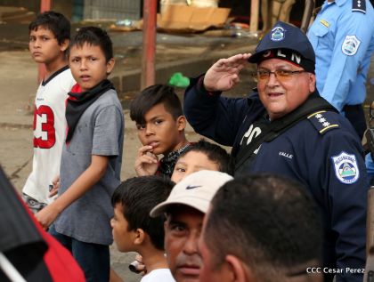 ¡Nicaragüenses caminan por la paz con fe y esperanza!