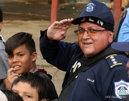 ¡Nicaragüenses caminan por la paz con fe y esperanza!