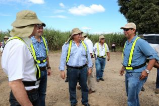 Vicepresidente Halleslevens destaca importancia de industria azucarera