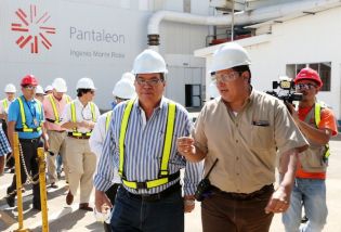 Vicepresidente Halleslevens destaca importancia de industria azucarera