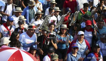 Nicaragüenses ratifican compromiso por la paz, la justicia y el resurgir de la Nación
