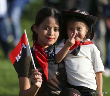 Nicaragüenses ratifican compromiso por la paz, la justicia y el resurgir de la Nación