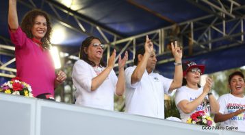 Nicaragüenses ratifican compromiso por la paz, la justicia y el resurgir de la Nación