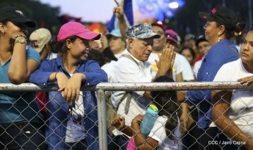 Nicaragüenses ratifican compromiso por la paz, la justicia y el resurgir de la Nación