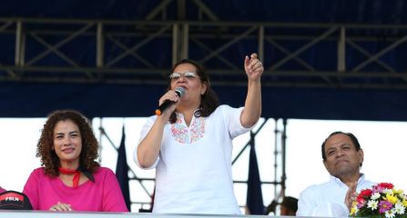 Nicaragüenses ratifican compromiso por la paz, la justicia y el resurgir de la Nación
