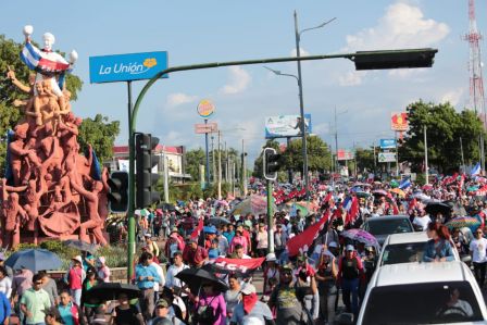 Nicaragüenses ratifican compromiso por la paz, la justicia y el resurgir de la Nación
