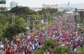 Caminata por la paz, honrando el legado de Monseñor Óscar Arnulfo Romero