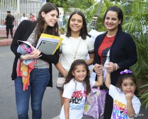 Caminata por la paz, honrando el legado de Monseñor Óscar Arnulfo Romero