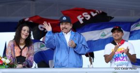 Caminata por la paz, honrando el legado de Monseñor Óscar Arnulfo Romero