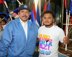 Caminata por la paz, honrando el legado de Monseñor Óscar Arnulfo Romero