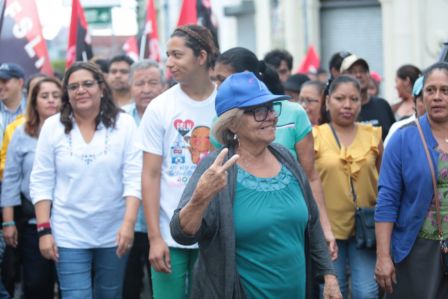 Por Nuestros Héroes del Amor que nos dejaron la obligación de mantener nuestra Nicaragua, Siempre Libre  