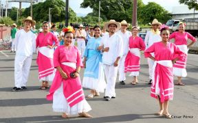 Inauguran exposición de los Santos Patronos