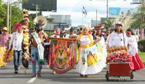 Inauguran exposición de los Santos Patronos