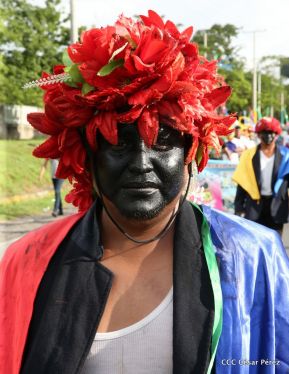 Inauguran exposición de los Santos Patronos