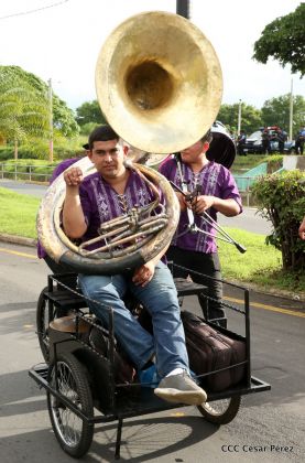 Inauguran exposición de los Santos Patronos