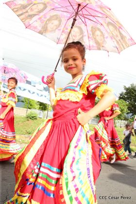 Inauguran exposición de los Santos Patronos