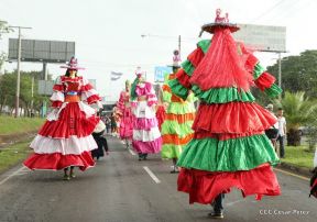 Inauguran exposición de los Santos Patronos