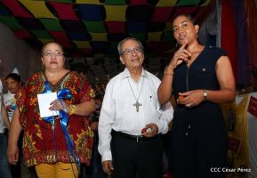 Inauguran exposición de los Santos Patronos