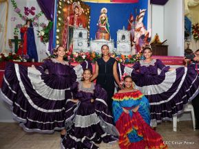 Inauguran exposición de los Santos Patronos