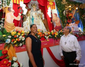 Inauguran exposición de los Santos Patronos