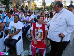 Inauguración de Tiangue La Purísima en Avenida Bolivar