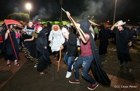 Inauguran exposición de los Santos Patronos