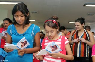 Inauguración de Tiangue La Purísima en Avenida Bolivar