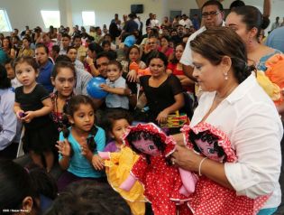 Inauguración de Tiangue La Purísima en Avenida Bolivar