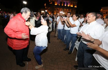 Nicaragua conmemoró legado del comandante Carlos Fonseca Amador
