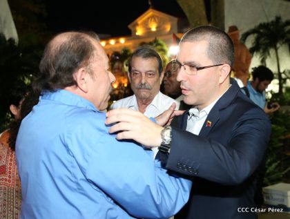 Nicaragua conmemoró legado del comandante Carlos Fonseca Amador