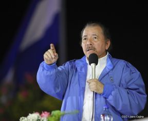 Nicaragua conmemoró legado del comandante Carlos Fonseca Amador