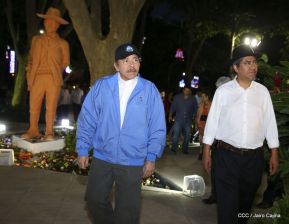 Nicaragua conmemoró legado del comandante Carlos Fonseca Amador