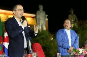 Nicaragua conmemoró legado del comandante Carlos Fonseca Amador
