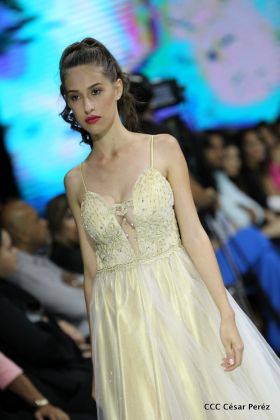 Segunda noche de colores en la fiesta de la moda más importante de Nicaragua