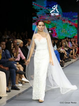 Segunda noche de colores en la fiesta de la moda más importante de Nicaragua