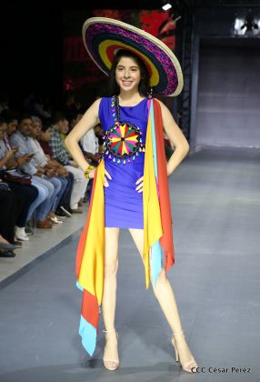 Segunda noche de colores en la fiesta de la moda más importante de Nicaragua