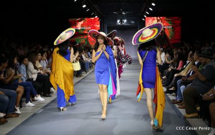 Segunda noche de colores en la fiesta de la moda más importante de Nicaragua