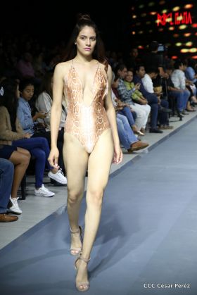 Segunda noche de colores en la fiesta de la moda más importante de Nicaragua