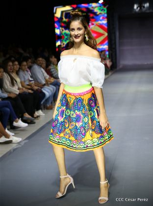 Segunda noche de colores en la fiesta de la moda más importante de Nicaragua
