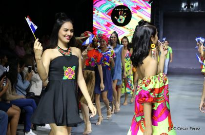 Segunda noche de colores en la fiesta de la moda más importante de Nicaragua