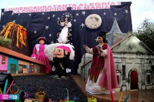 Altares móviles recorren Managua