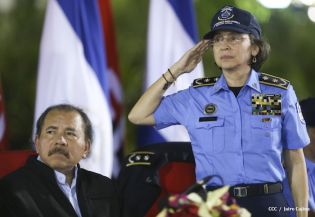 Daniel y Rosario presiden XVI acto de graduación de cadetes de la Policía